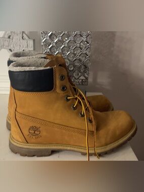 Timberland Wheat Nubuck Boots with Black Collar
